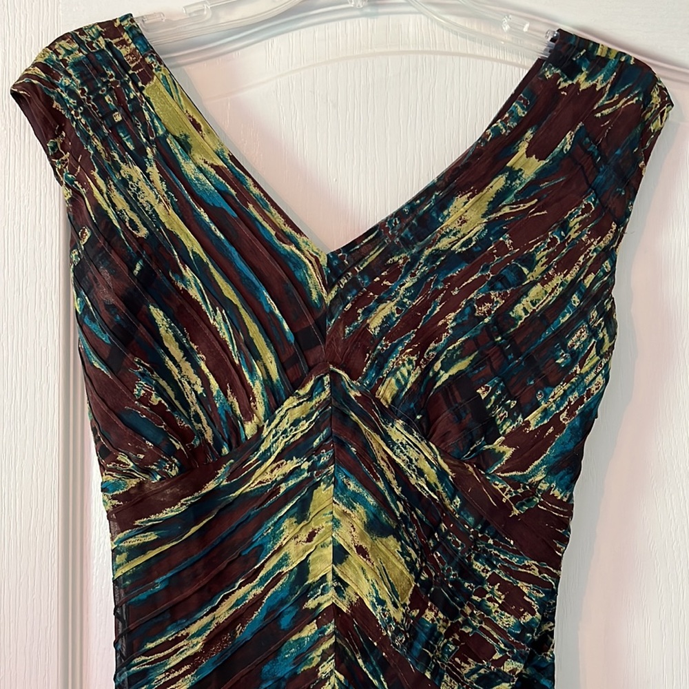 Jones New York Collection Beautiful Multi-Colored Dress Fully Lined Size 4P - Picture 7 of 8